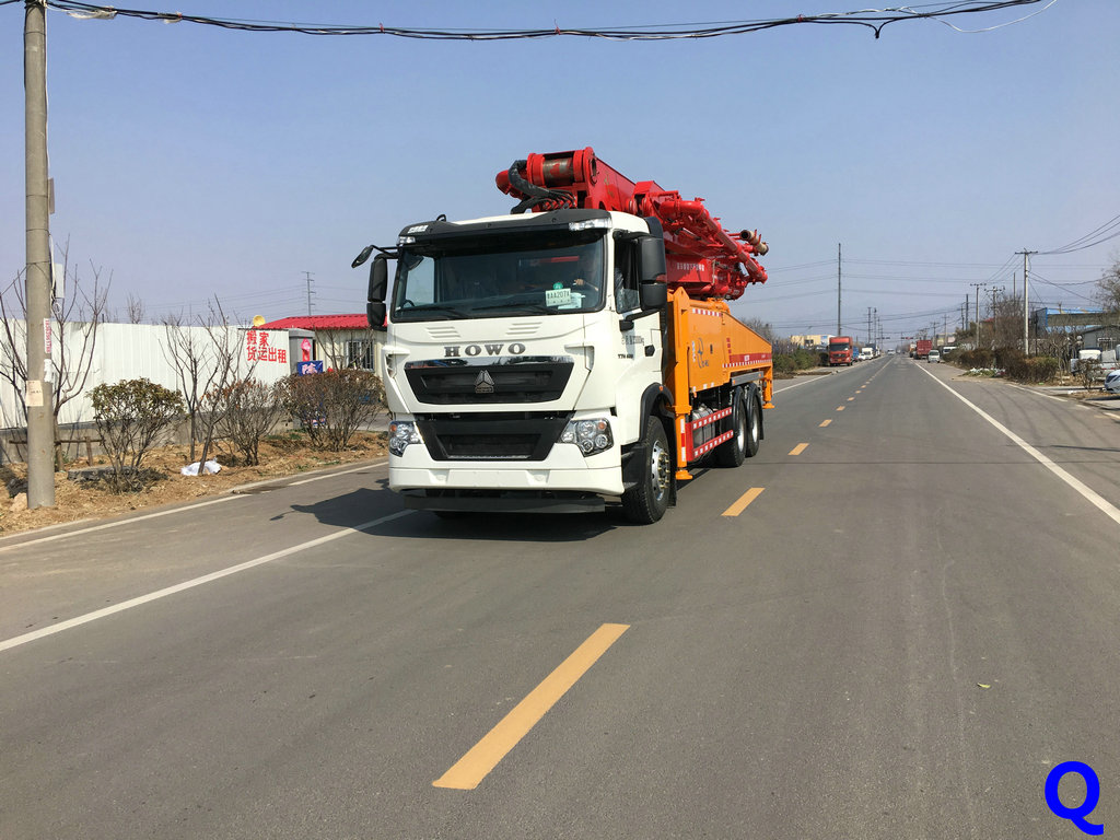 小型混凝土泵車，科尼樂，天泵，小型泵車