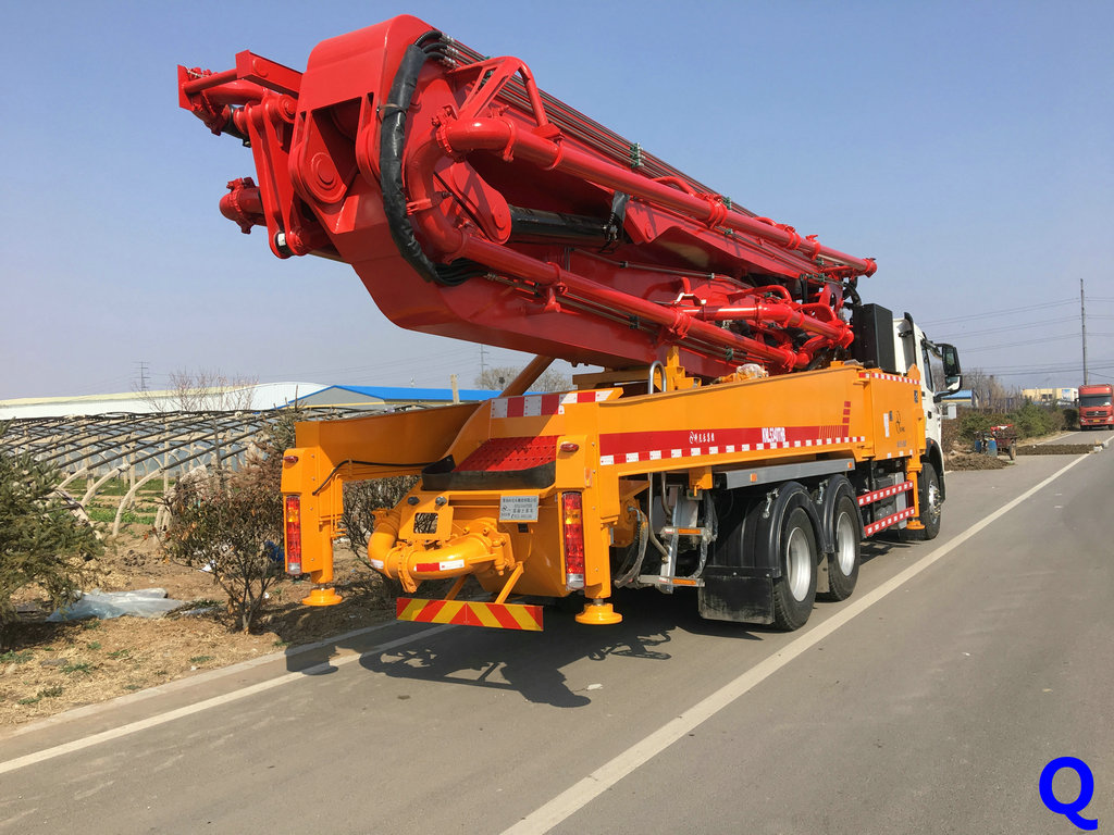 小型混凝土泵車 混凝泵車 小型泵車 天泵 